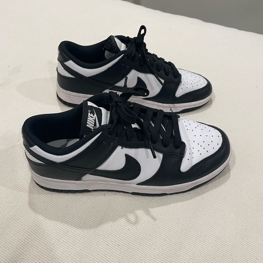 Nike Panda Dunks